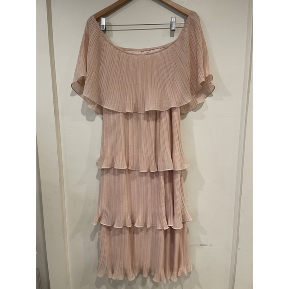 Lulus Blush Pleated Off-the-Shoulder Tiered Midi Dress Romantic Wedding Coquette - Picture 3 of 7